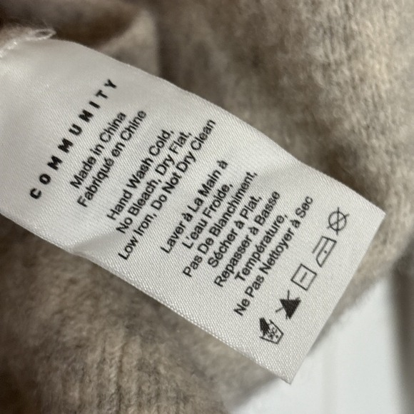 Community Women's Small/S Wool/Yak Blend Cardigan Layer Sweater VGC - Picture 4 of 6